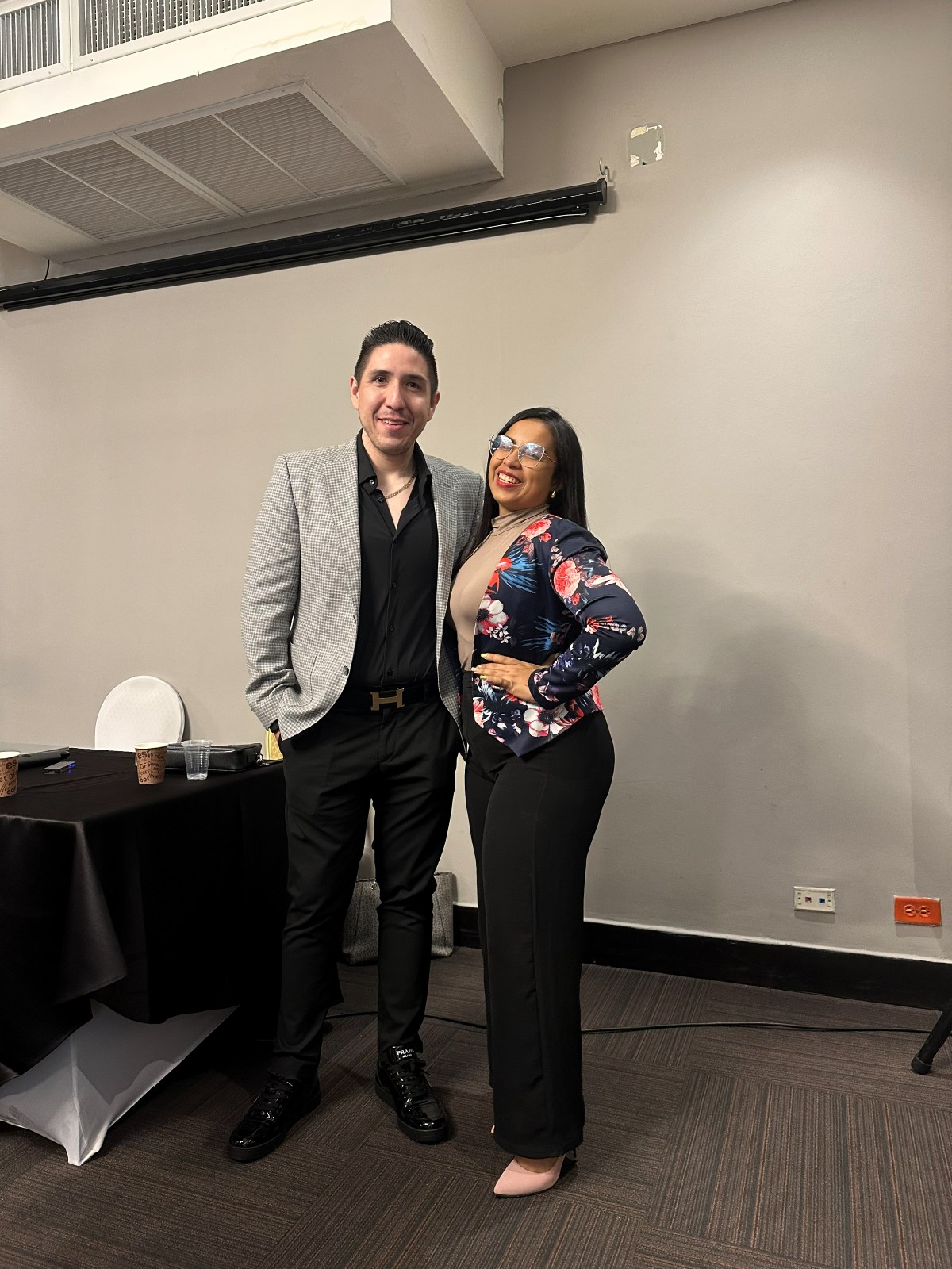 Aixa Guevara en un evento de networking